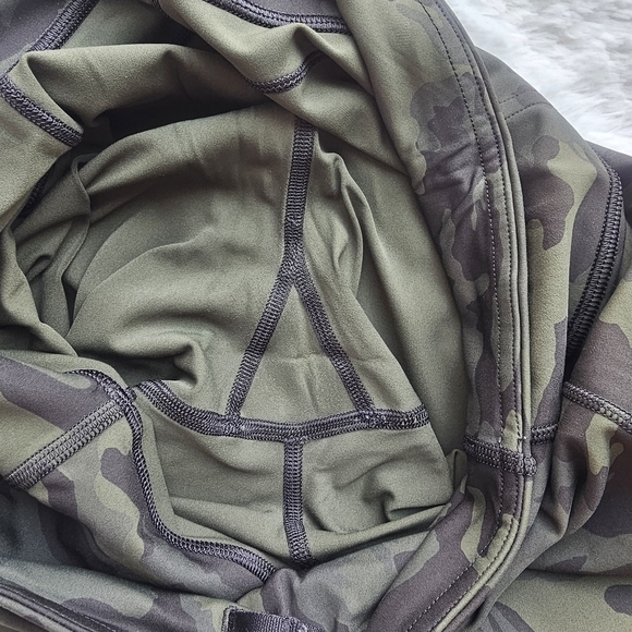 LULULEMON Fast & Free 7/8 Tight II *Nulux - Picture 8 of 10